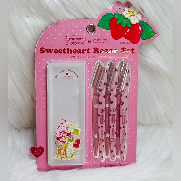 Strawberry Shortcake Accessories - Strawberry Shortcake Razor Set